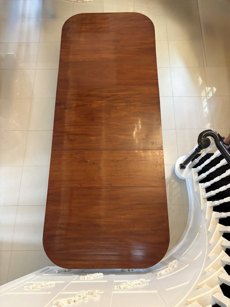 Outstanding Quality Antique Regency 16/18 Seater Figured Mahogany 3 Pilar Dining Table - Image 5